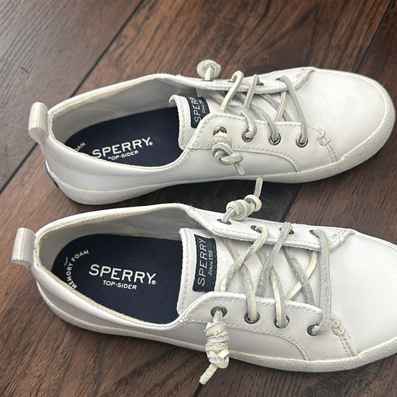 New — Sperry leather top shoes—-size 7 - Picture 5 of 8